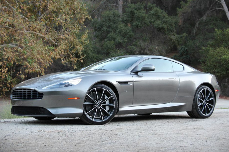 Aston Martin DB9