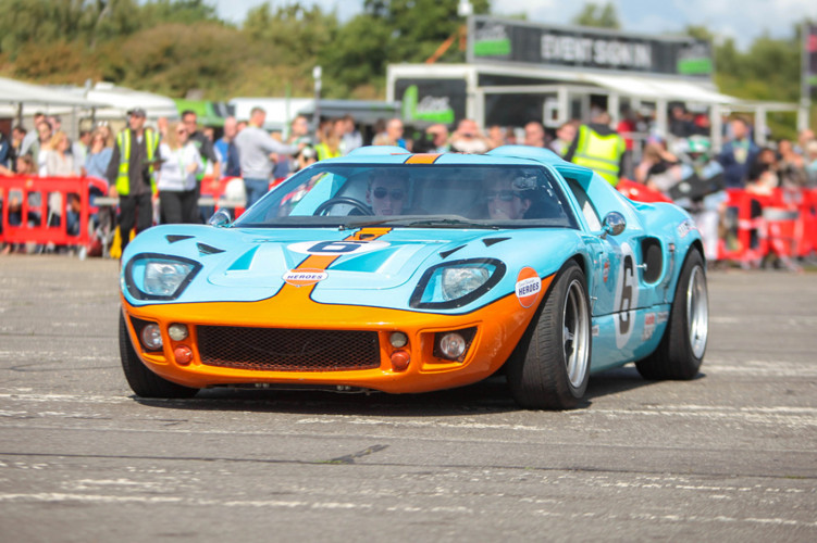 GT40