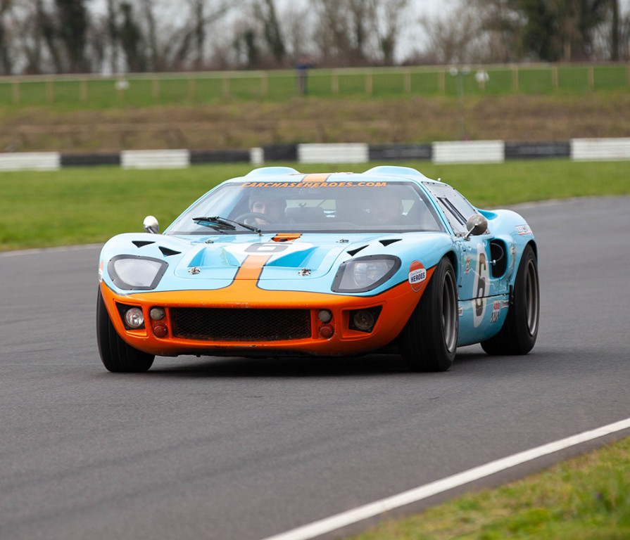 GT40