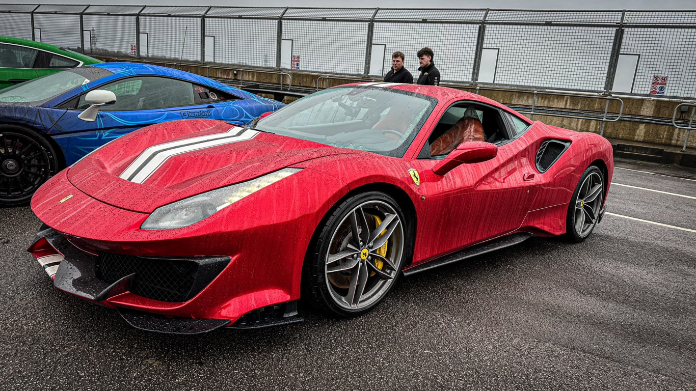Ferrari 488